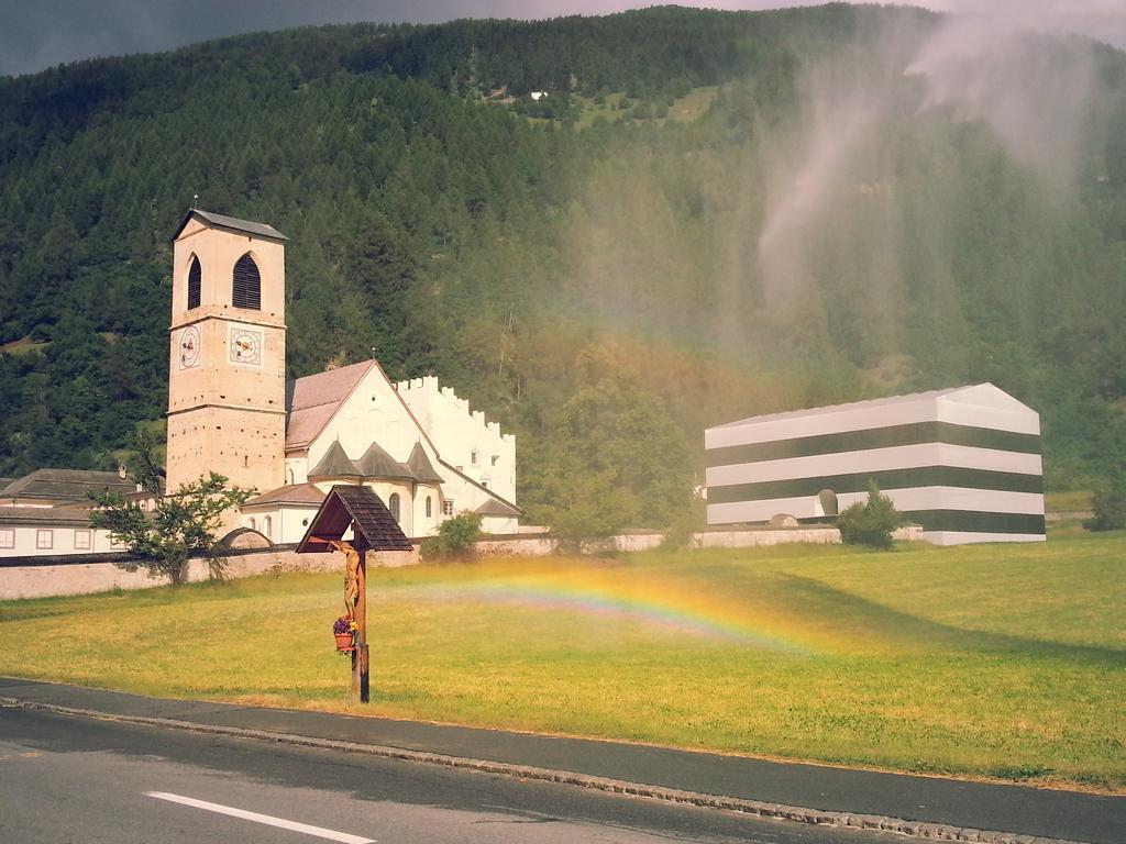 Hotel Chavalatsch Müstair Kültér fotó