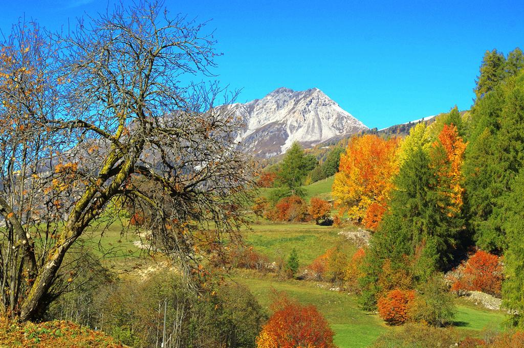Hotel Chavalatsch Müstair Kültér fotó